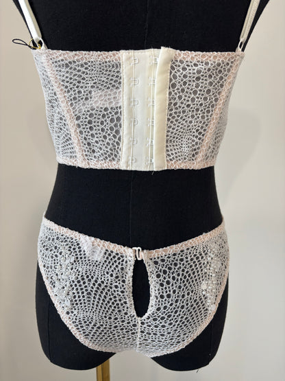 Dominica Bridal Bra Set - M left