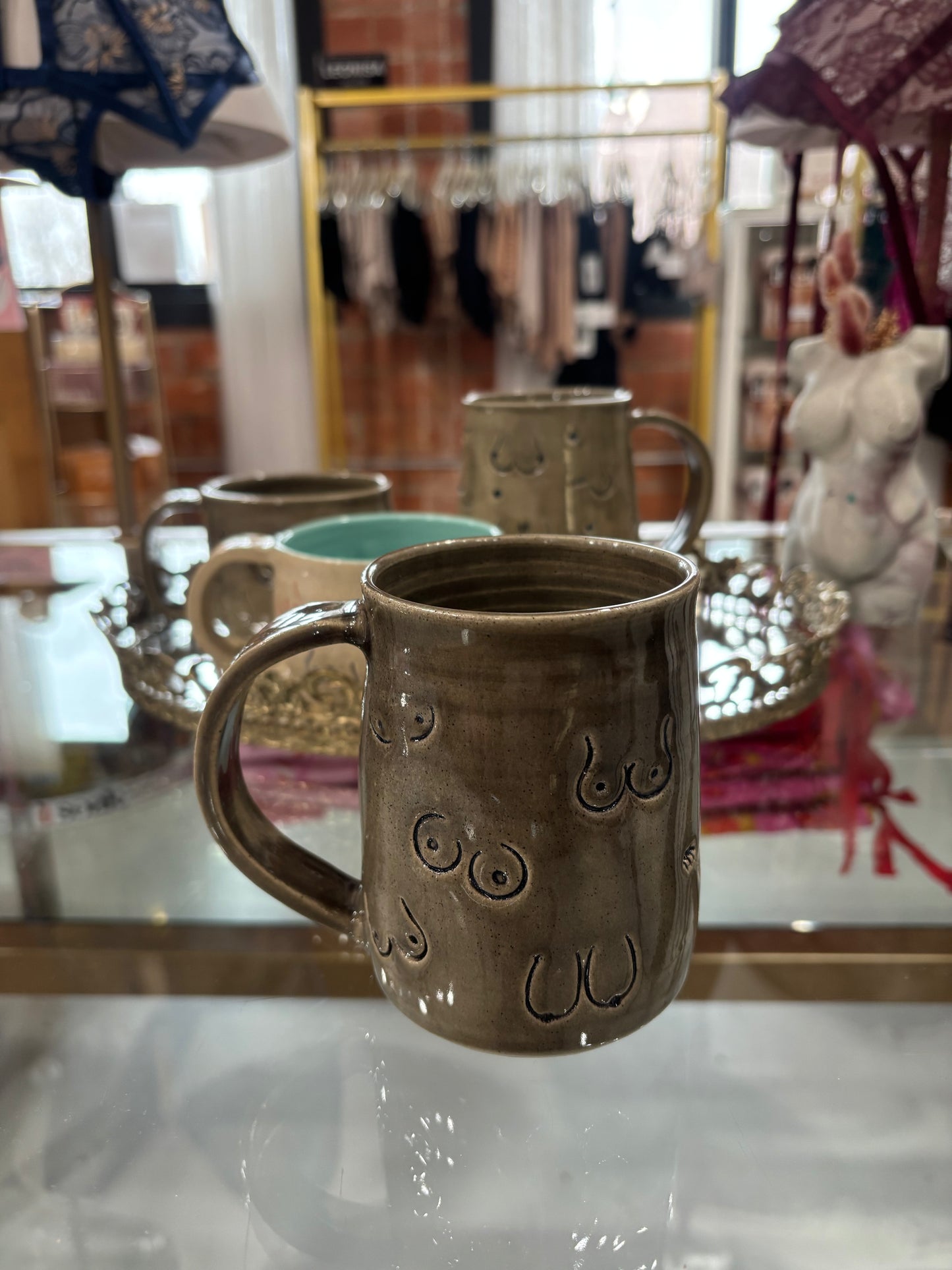 KRO Pottery Mug