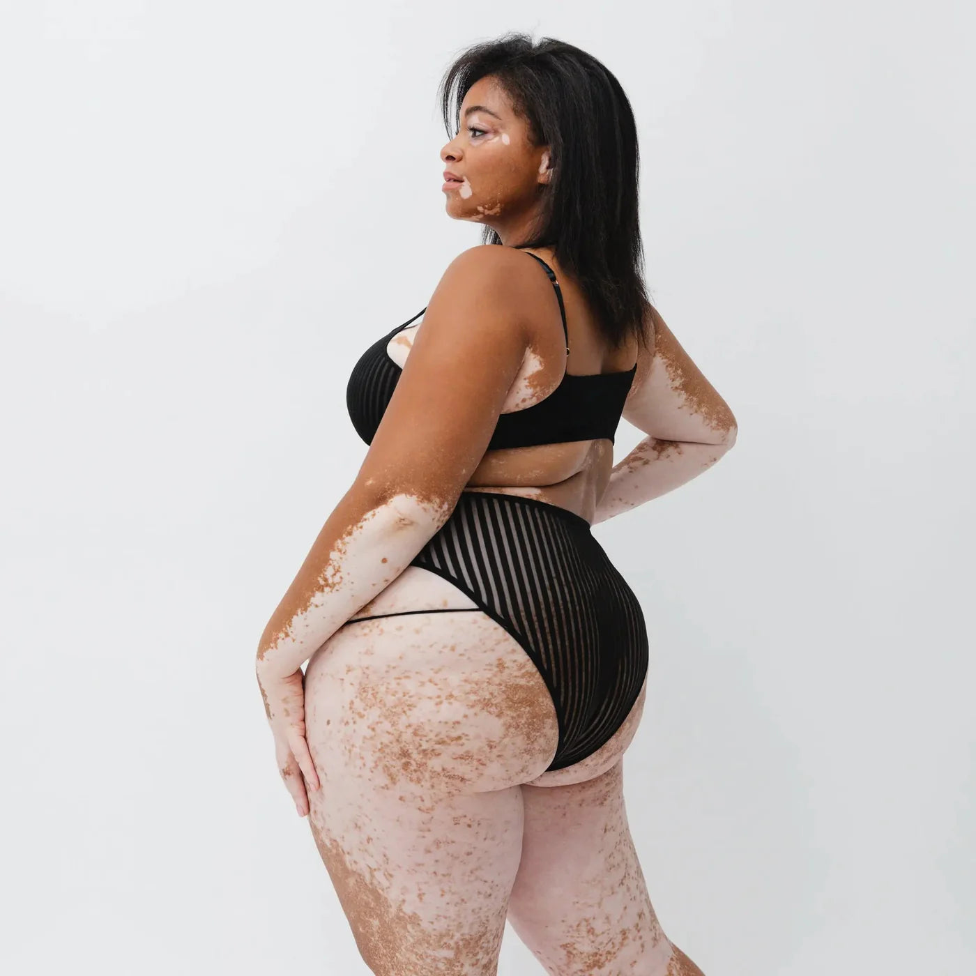 Vertigo Bralette - Black